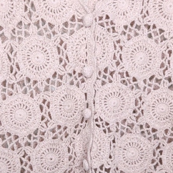 Vintage 90’s Maurice’s Cream Boho Crochet Vest - Picture 2 of 2